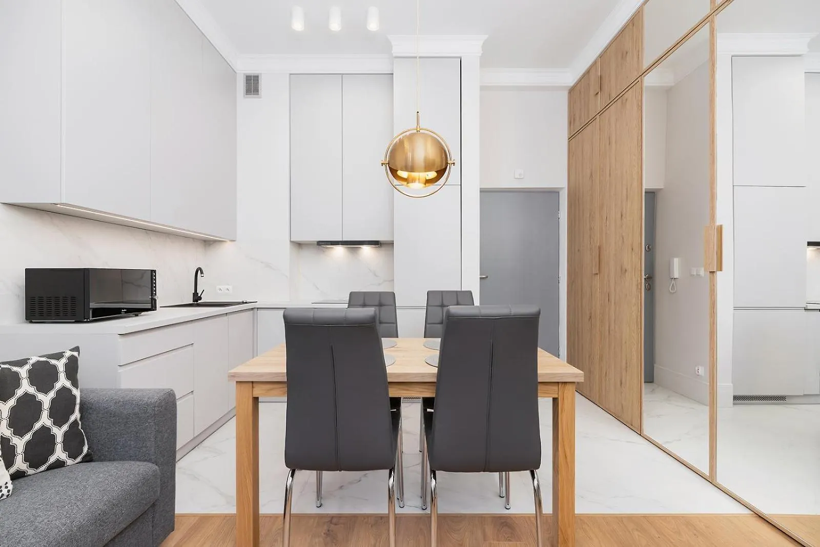 1 Bedroom Apartment - Kazimierz- Starowislna 43 Krakow Poland
